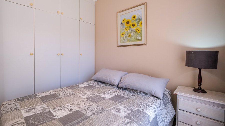 5 Bedroom Property for Sale in Cola Beach Western Cape